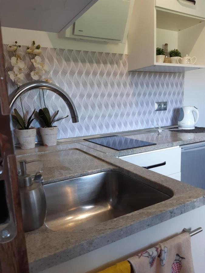 Maly Apartamencik Teo Rewal Kültér fotó