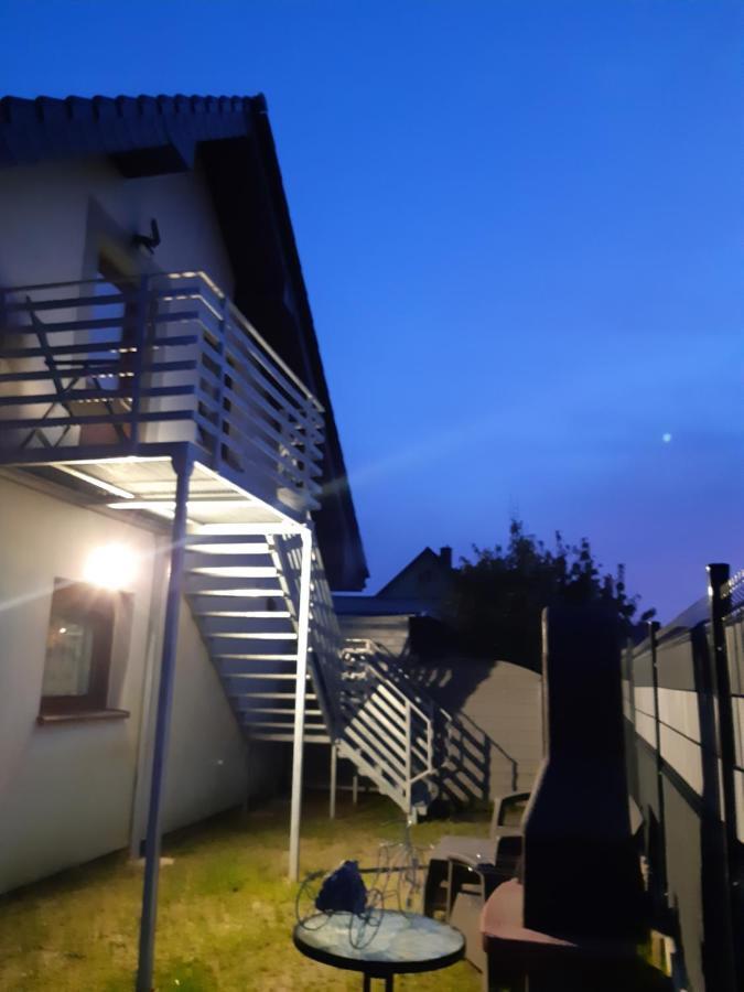 Maly Apartamencik Teo Rewal Kültér fotó